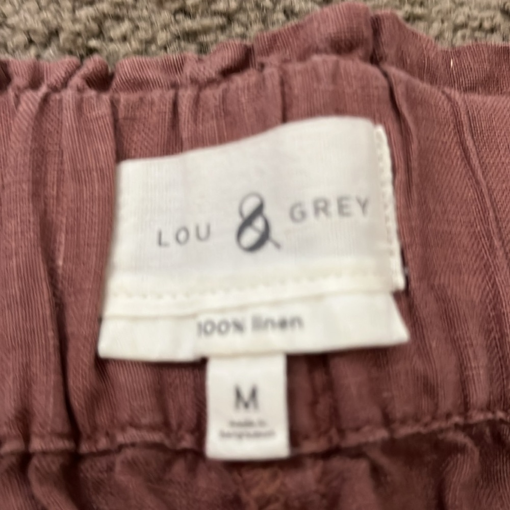 Loft Women's Mauve Shorts - Picture 2 of 3